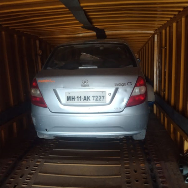Domestic shifting Vehicle Shifting Service