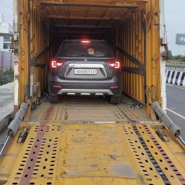 Domestic shifting Vehicle Shifting Service