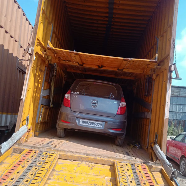 Domestic shifting Vehicle Shifting Service